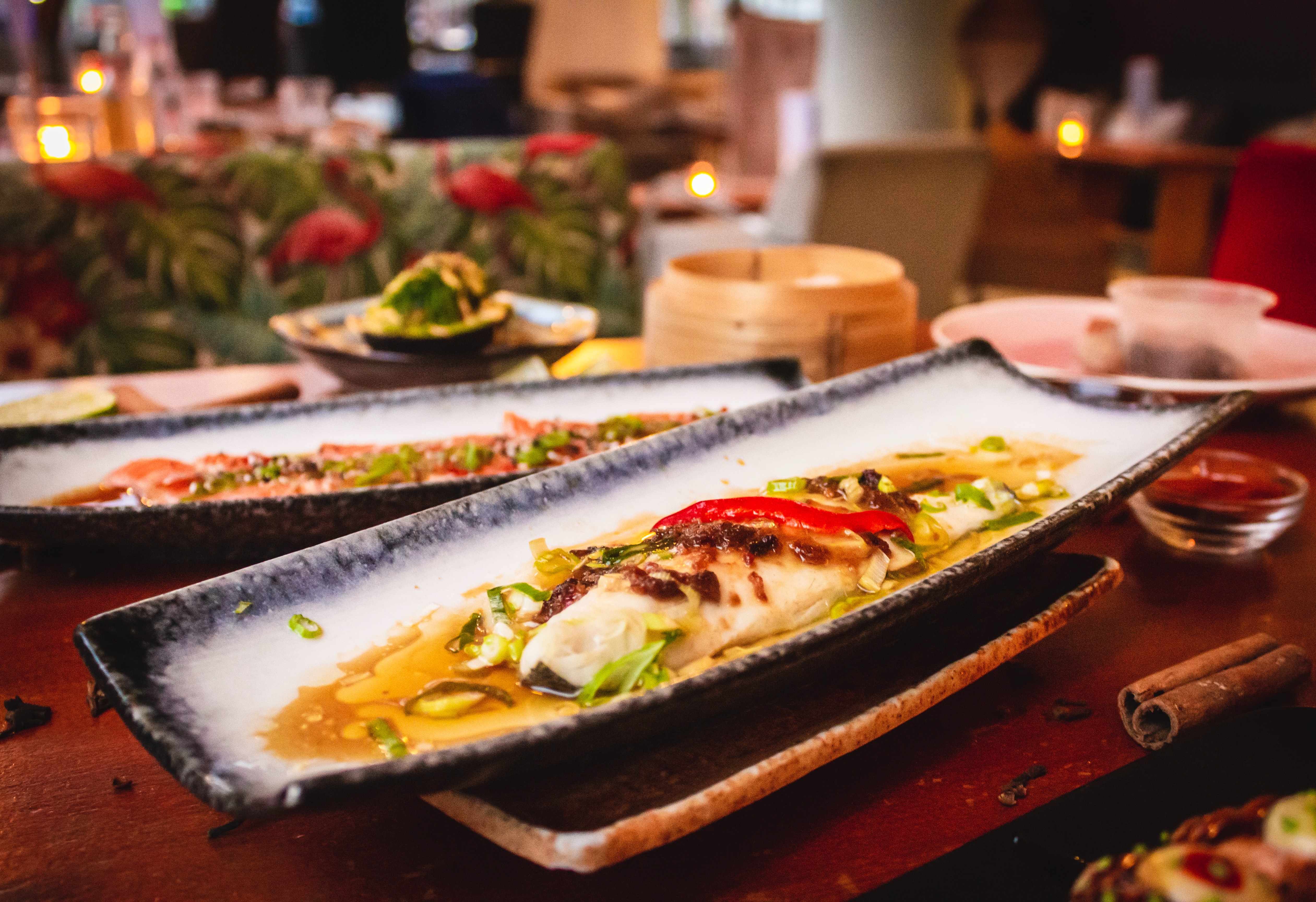 focus sur un plat de poisson